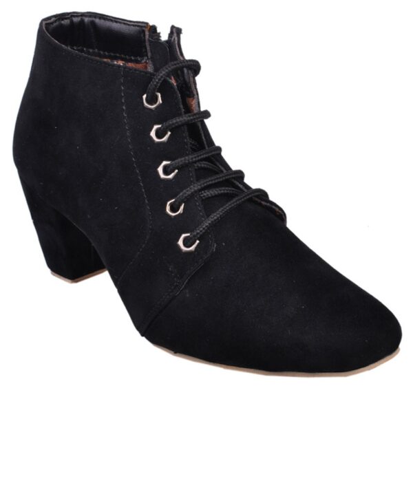 Leather Wood Black Ankle Length Boots