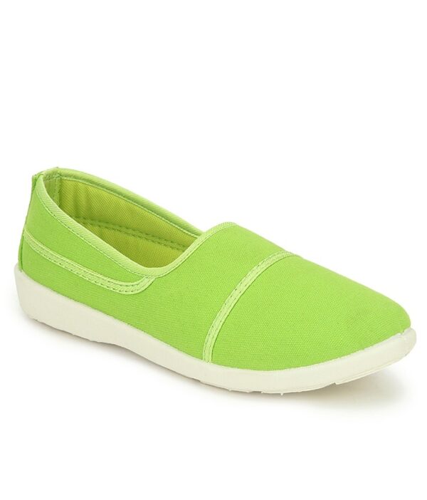 American Swan Berry Parrot Green Casual Shoes